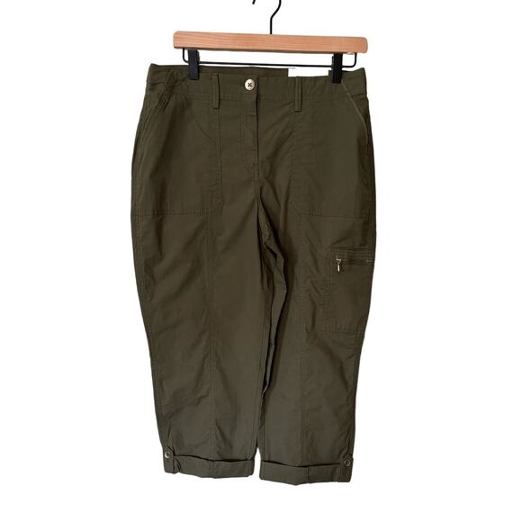 Chico's New Cropped Green Capri Pants Size 1 - Picture 1 of 8